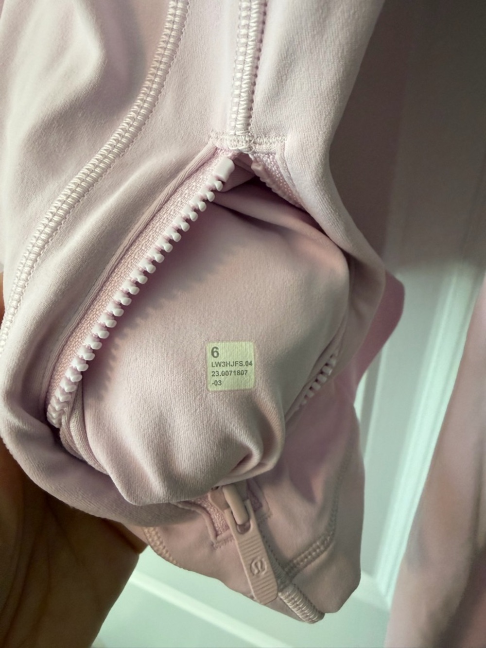 Lululemon Define Jacket Size 6 - Picture 3 of 3